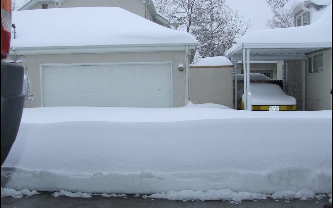 Four Easy Tips To Winterize Your Garage Door